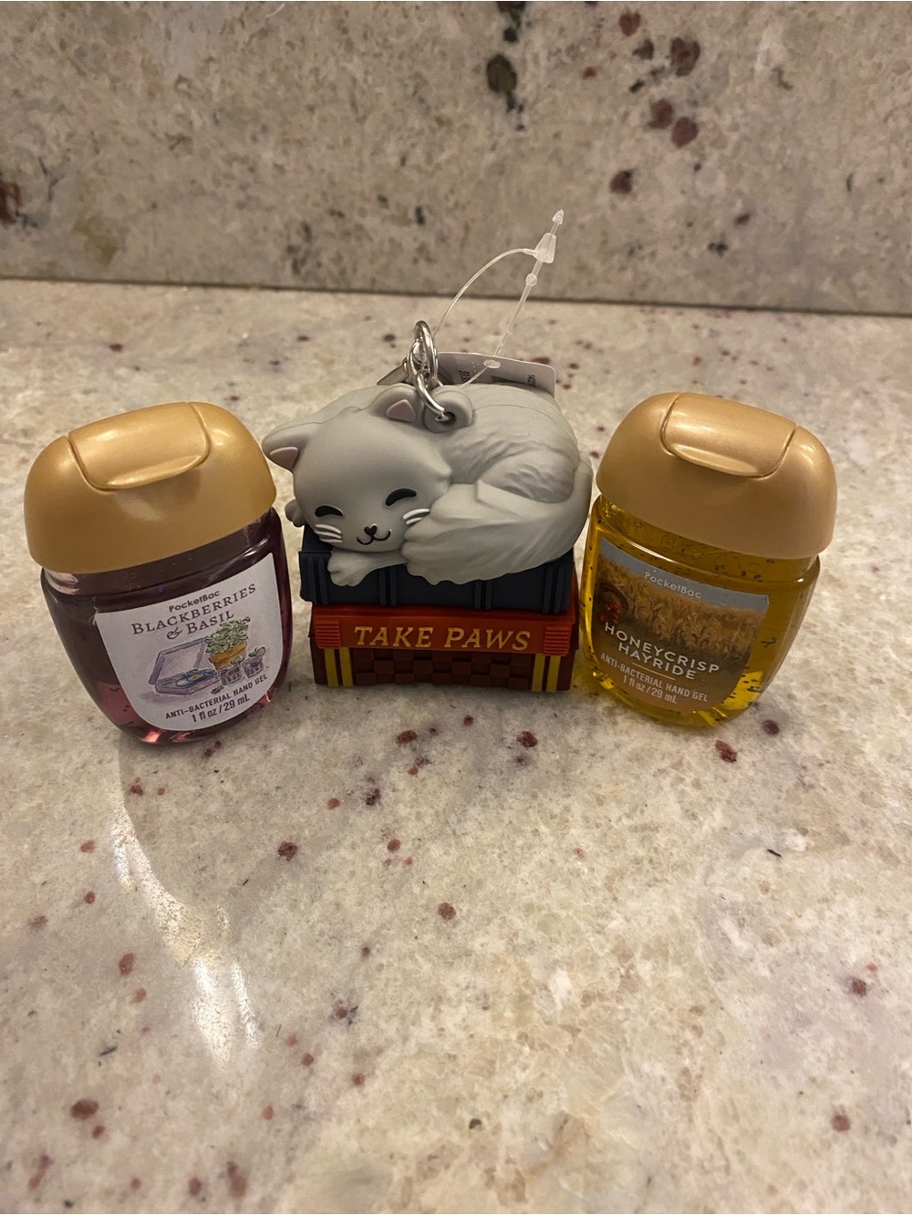 Bath & Body Works set cat bag charm gel holder and 2 assorted hand gels NWT - Picture 4 of 6